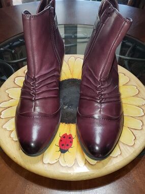 💘🖤EARTH HEELED ANKLE BOOTS BOOTIES DEEP PURPLE RED PRUNE LEATHER 9.5/41